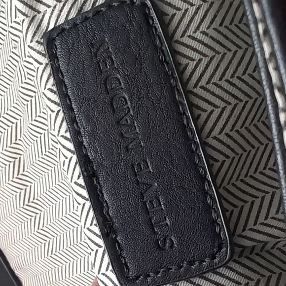 Steve Madden Women's Black Studded Leather Satchel/Crossbody Bag. - Picture 11 of 13